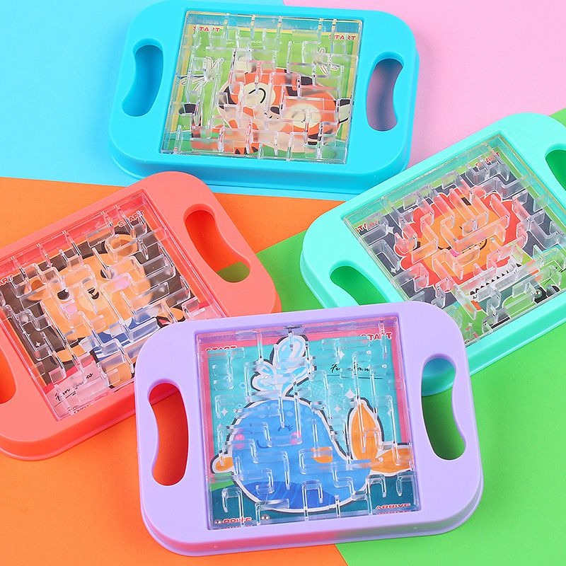 Cartoon Animal Handheld Balance Ball Maze Board Toys for Kids – Birthday Party Favors, Goodie Bag, Pinata Filler – Random Color